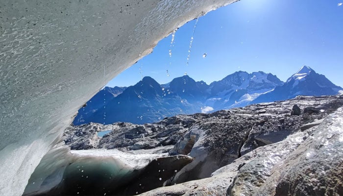 Ice on the Vadret dal Murtèl glacier melted rapidly even in mid-September at an altitude of 3,100 meters (10,170 feet.—Matthias Huss/Glamos
