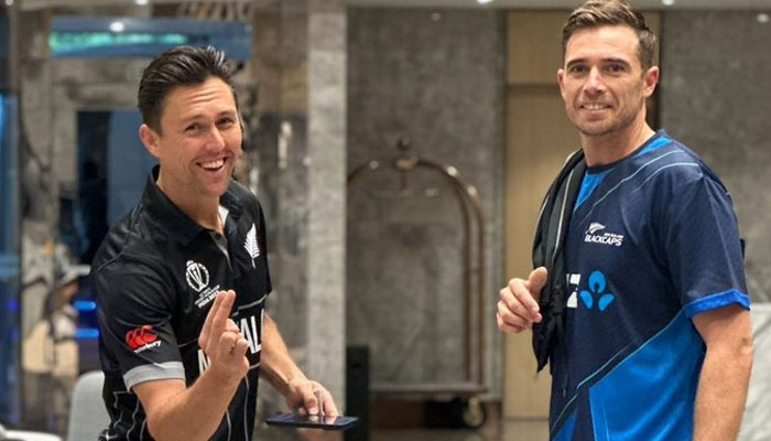New Zealands veteran fast bowler Tim Southee pictured after he lands in India. x/mufaddal_vohra