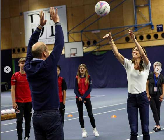 Kate Middleton flaunts slender physique in visit to charity