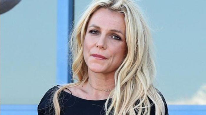 Britney Spears is ‘unraveling’ without Sam Asghari