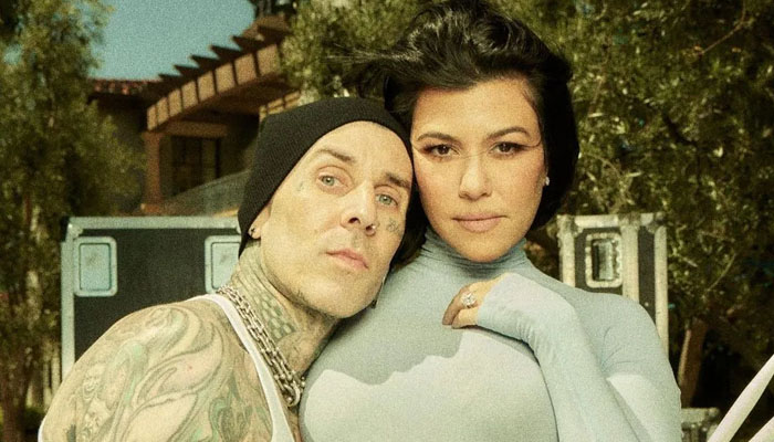Kourtney Kardashian says shes leaving behind fears put by other people in her mind about geriatric pregnancy