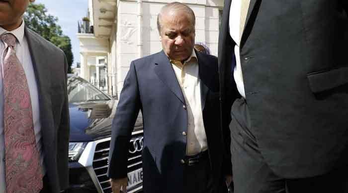 Nawaz Sharif delays Dubai flight due to urgent meeting with 'Saudi official'