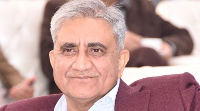 FIA summons Gen (retd) Bajwa’s relative for probe into suspicious transactions