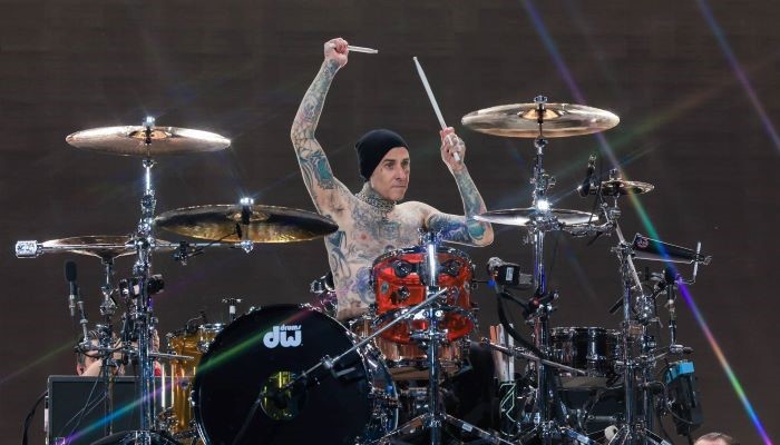 Blink-182 leaves All the Small Things behind with iconic lineup