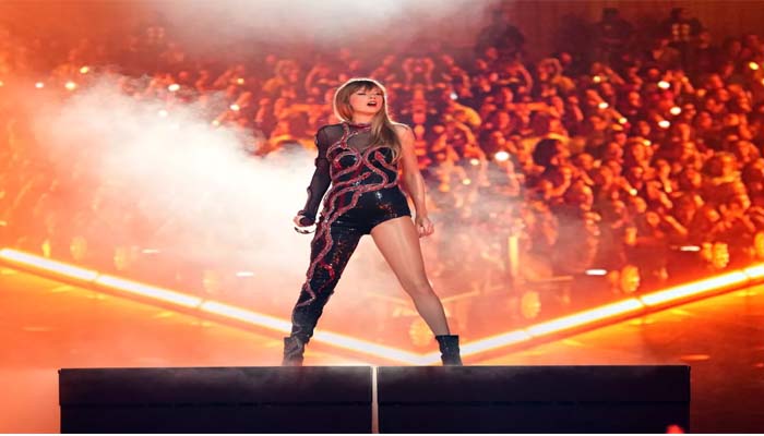 The 10 Best Taylor Swift Looks from The Eras Tour