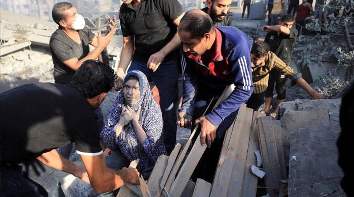 Over 7,000 lives lost in war-wrecked Gaza as unsure Israel tests ground invasion tactics