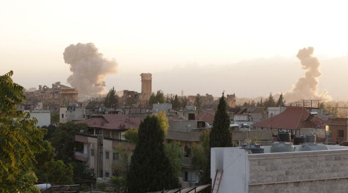 Lebanese residents flee from south as Israeli airstrikes kill 492