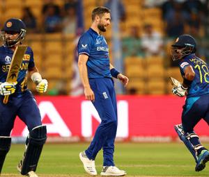 Sri Lanka heap more World Cup misery on England with big win