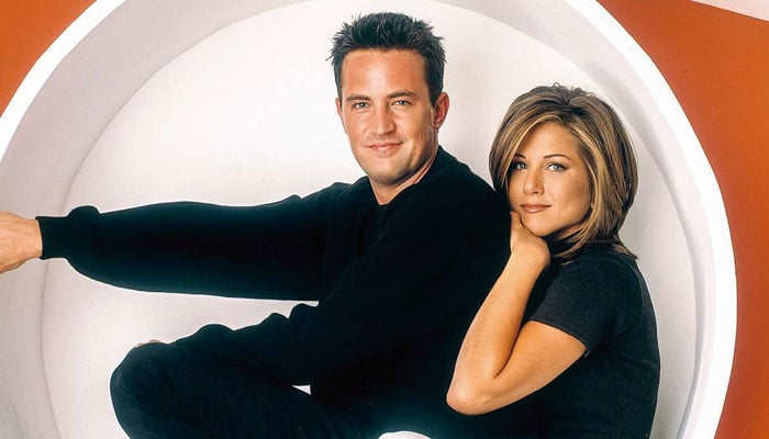 How Jennifer Aniston rejected Matthew Perry romantic feelings?
