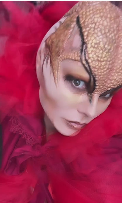 Heidi Klum breaks the internet with 2023 Halloween costume after the worm