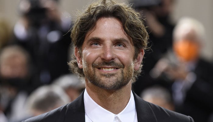 Bradley Cooper sat by Brooke Shields during her ambulance ride to the hospital