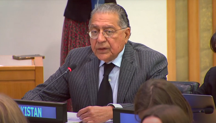 Pakistans Permanent Representative to the United Nations Ambassador Munir Akram. — APP