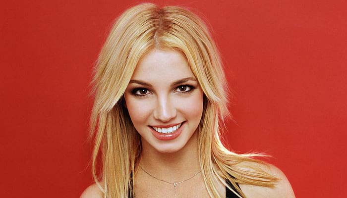 Britney Spears ex-boyfriend shuts down cheating accusations