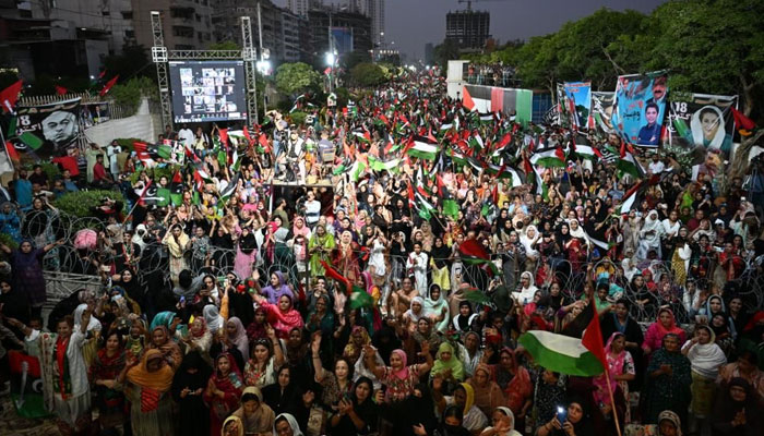 PPP workers gathered during the commemoration event for the October 18 martyrs in Karachi. — X/MediaCellPPP