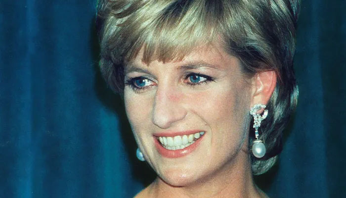 The Crown shows how Princess Diana took her secrets to grave