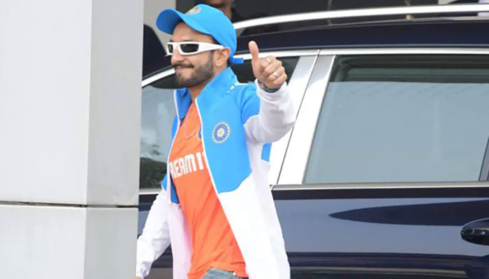 Bollywood megastars in stadium to hail India in World Cup final