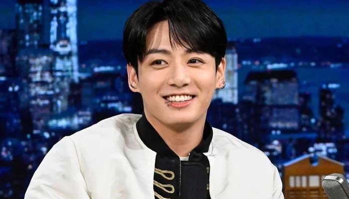 Photo BTS Jungkook dedicates GOLDEN Live On Stage’ to his love of life