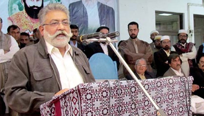 Pir Sibghatullah Shah Rashidi addresses a PML-F meeting held in Pir Jo Goth, Khairpur, Sindh. — APP