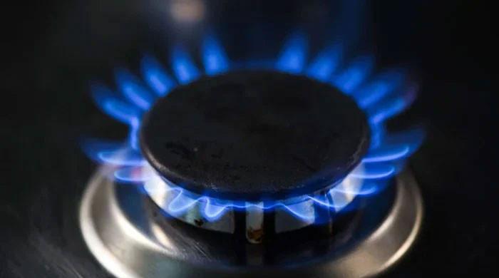 ‘Gas charges surged by 1,109% in a year’: Ministry disputes PBS calculation