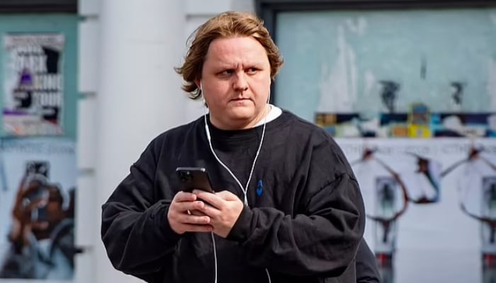 Ed Sheeran vows to knock out Lewis Capaldi in a boxing ring