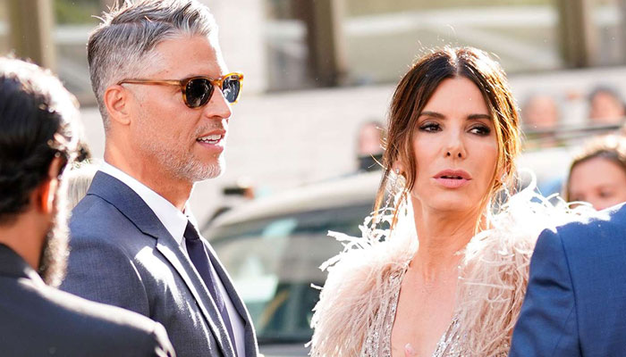 Sandra Bullock cannot forget her dead lover?