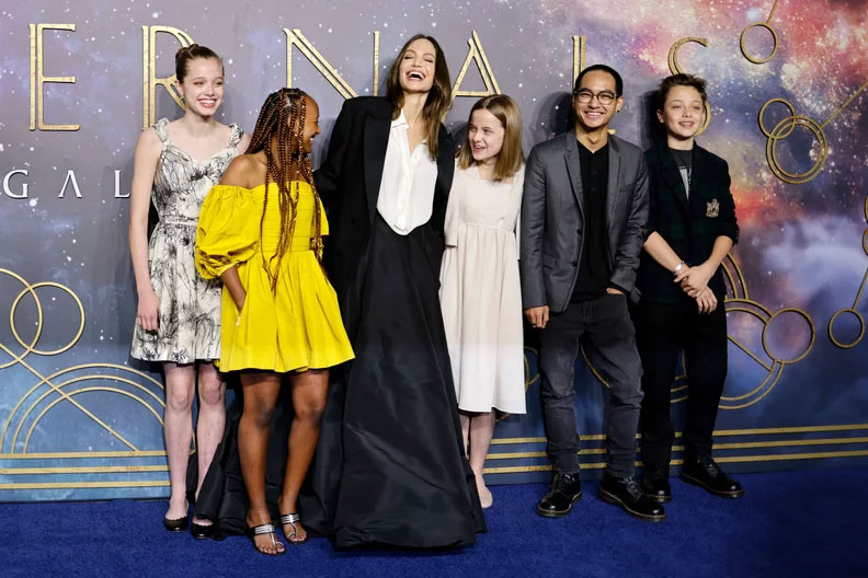 Desperate Brad Pitt seeks Shilohs help to break the ice with kids
