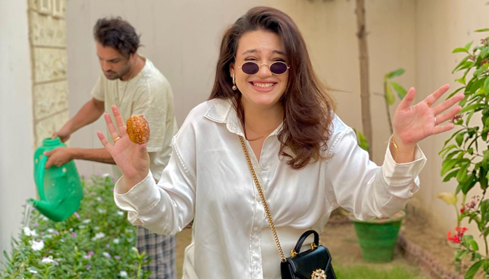 Zara Noor Abbas and Asad Siddiqui. — Instagram