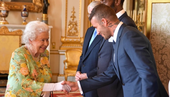David Beckham expects big reward for his loyalty to Royal Family?
