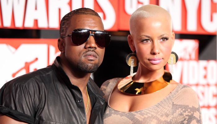 Photo Kanye Wests ex-girlfriend agrees Beyoncé deserved Taylor Swift’s 2009 VMA