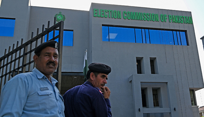 Security personnel stand guard at the headquarters of Election Commission of Pakistan in Islamabad on September 21, 2023. — AFP