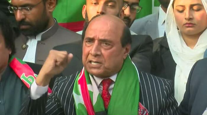 PPP's Latif Khosa announces joining PTI on 'Imran Khan's wish'