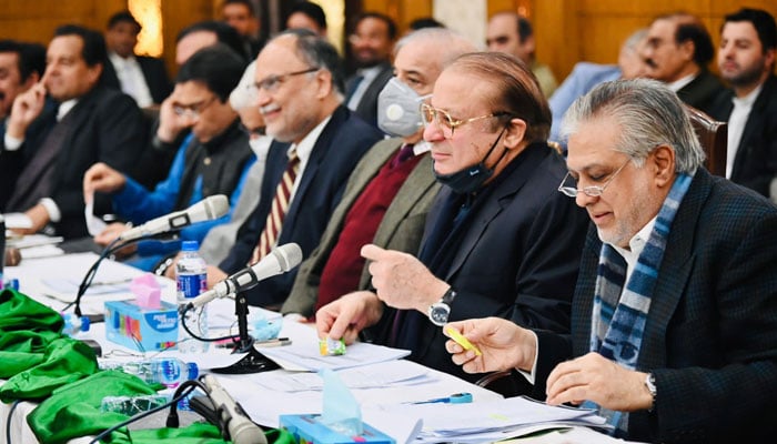 Pakistan Muslim League Nawaz (PML-N) supremo Nawaz Sharif (centre) during a parliamentary board meeting. — X/pmln_org