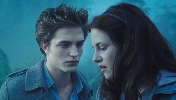 Twilight director Catherine Hardwickes original cast featured Robert Pattinson and Kristen Stewart as Edward and Bella