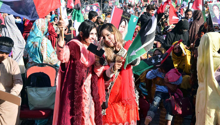 A large number of supporters of the Pakistan Peoples Party gather to attend a public gathering on the occasion of PPP 56th Foundation Day celebrations, at Ayub Stadium in Quetta on Thursday, November 30, 2023. — PPI