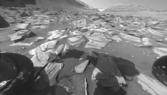 Nasa's Curiosity rover shows what Martian day looks like
