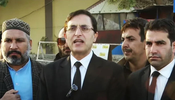 PTIs leader Barrister Gohar Ali Khan interacts with journalists outside Adiala Jail in Rawalpindi, in this still taken from a video on December 23, 2023. — YouTube/ Geo News