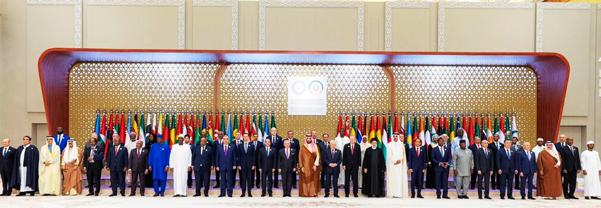 Leaders in a group photo at the extraordinary Arab and Islamic Summit held in Riyadh, Saudi Arabia, on November 11, 2023. – OIC