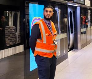 'Hero' British-Pakistani honoured for saving nearly 30 lives