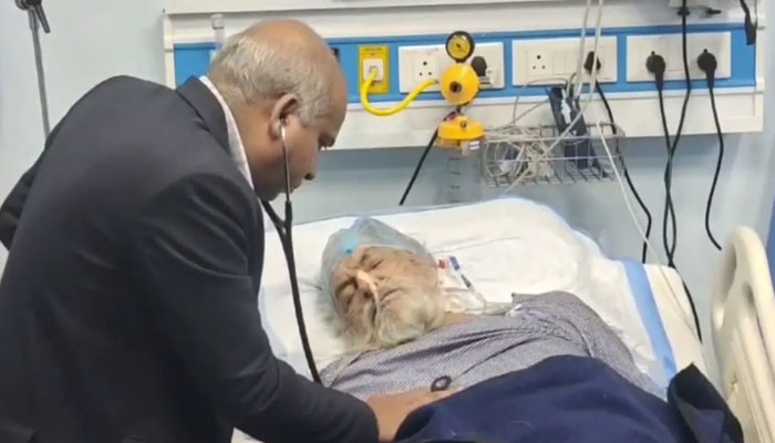 Image shows a doctor examining Darshan Singh Brar —NDTV/file