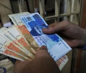 Rupee likely to remain 'anchored' around 280 against dollar until Feb 8 polls 