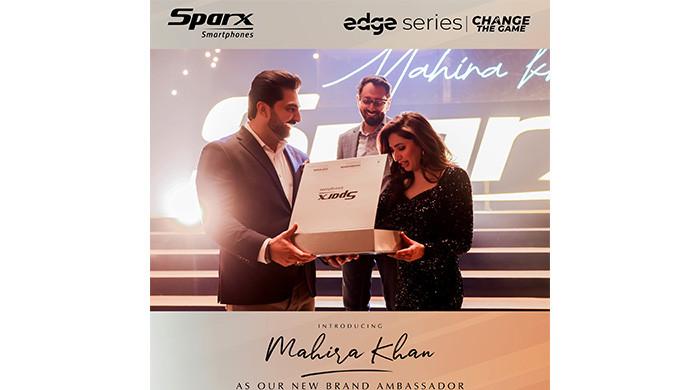 Sparx Smartphone Announces Mahira Khan as New Brand Ambassador for the Edge Series.