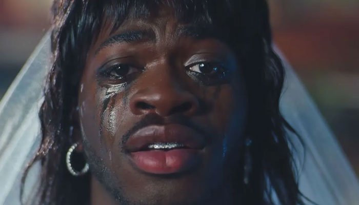 Lil Nas X pacifies fans after controversial music video