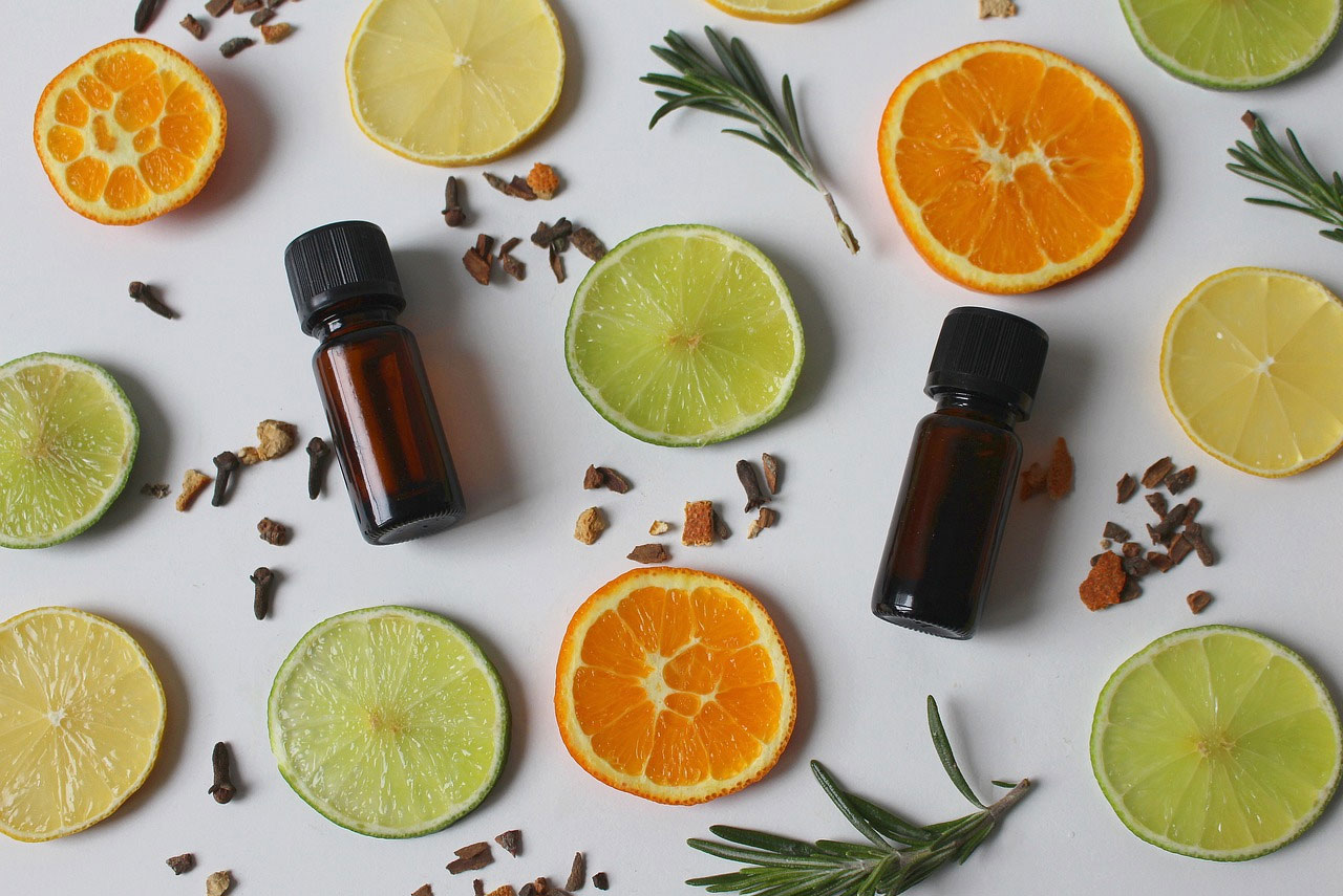 Aromatherapy at home: Five essential oils for a better mood
