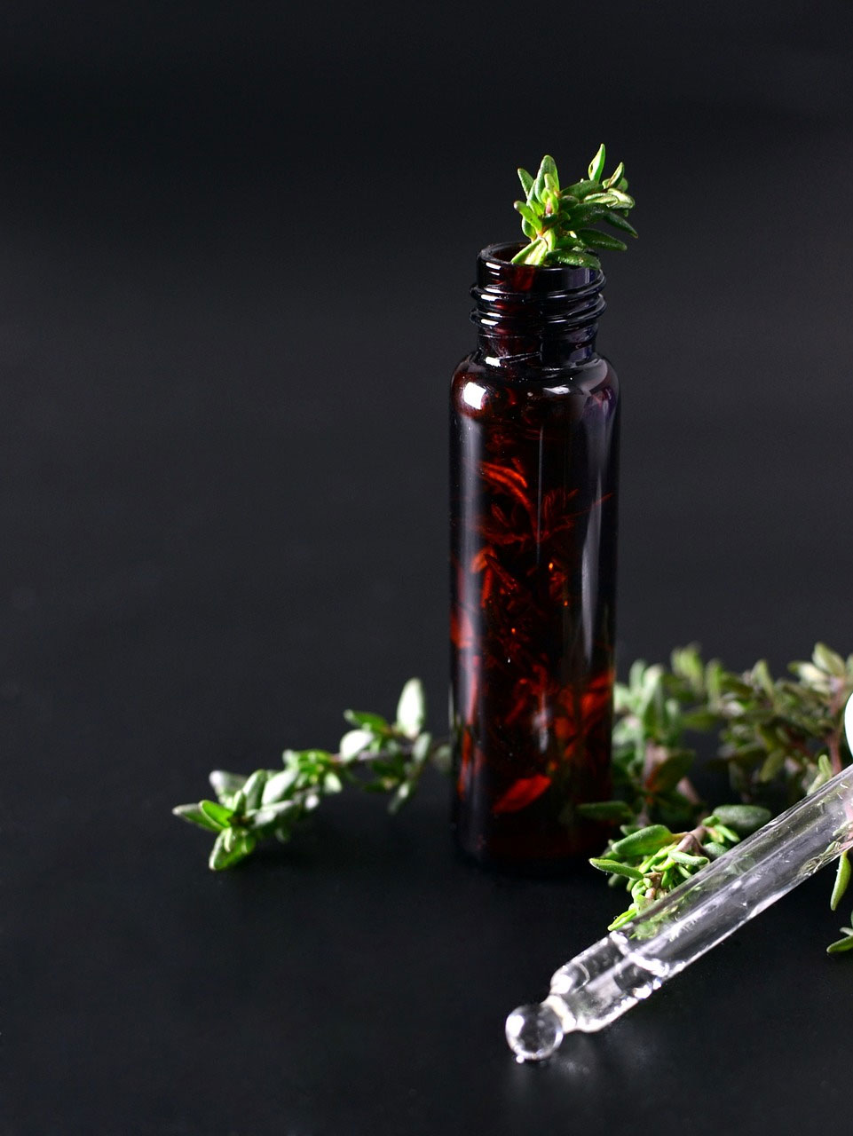 Aromatherapy at home: Five essential oils for a better mood