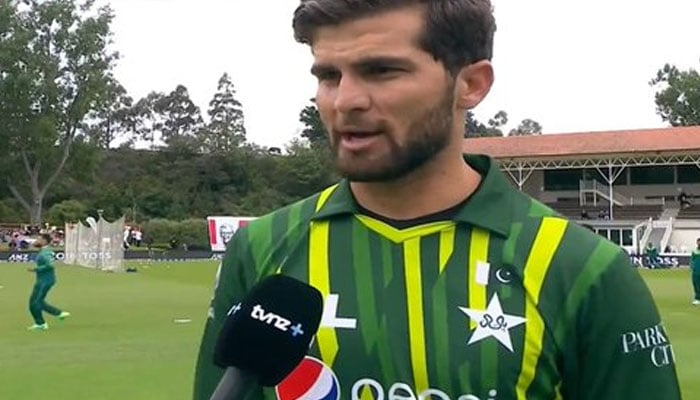 Pakistani skipper Shaheen Shah Afridi talks to the media before the start of the third T20I in Dunedon on Jan 17, 2024. — x/Imran_185