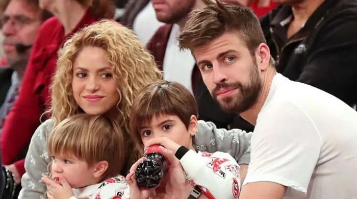 Shakira reunites with Gerard Pique for the security of sons - Vimarsana News