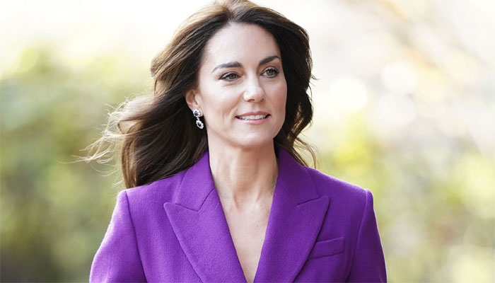 Kate Middleton returns home after abdominal surgery: making good progress