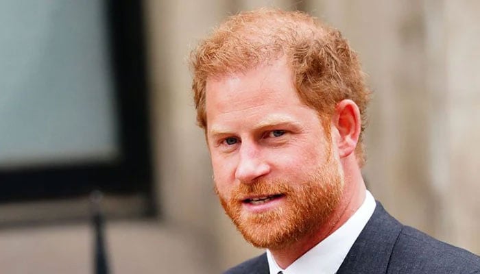 Prince Harry has made up his mind to ‘build bridges’ with Royal family