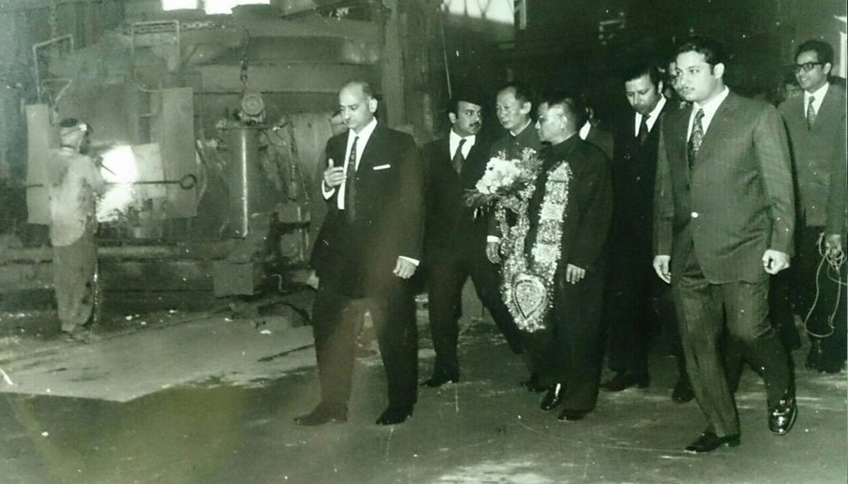 Nawaz Sharif with his brother Shehbaz and father Muhammad Sharif escorting a Chinese delegation in this undated photo.—Agencies