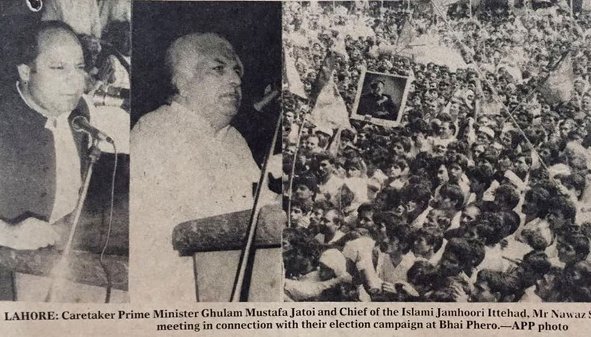 Nawaz Sharif and Ghulam Mustafa Jatoi in the election campaign in Bhai Phero in 1990.—APP photo